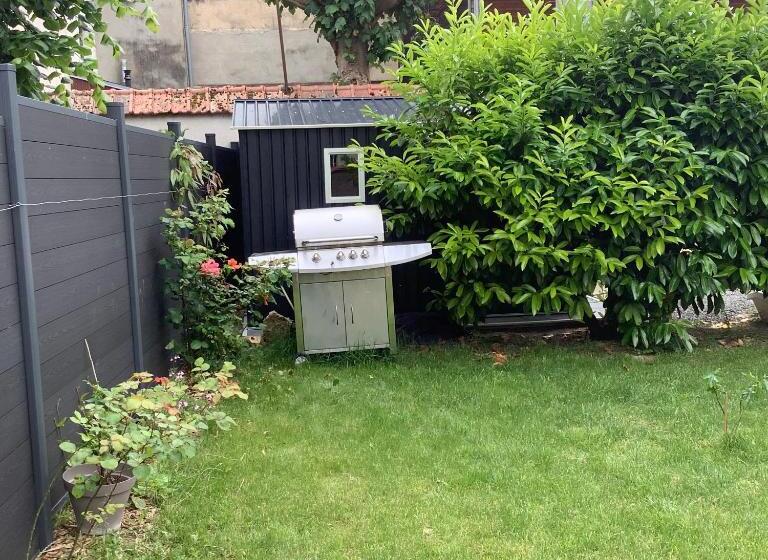 بنسيون La Renardière