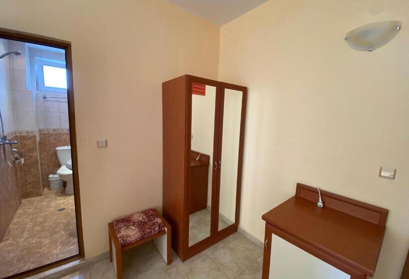 پانسیون Sunny Guest House Ravda