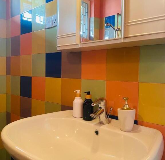 פנסיון Villa Glorious