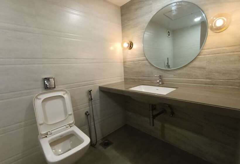 Royal Garden Resort