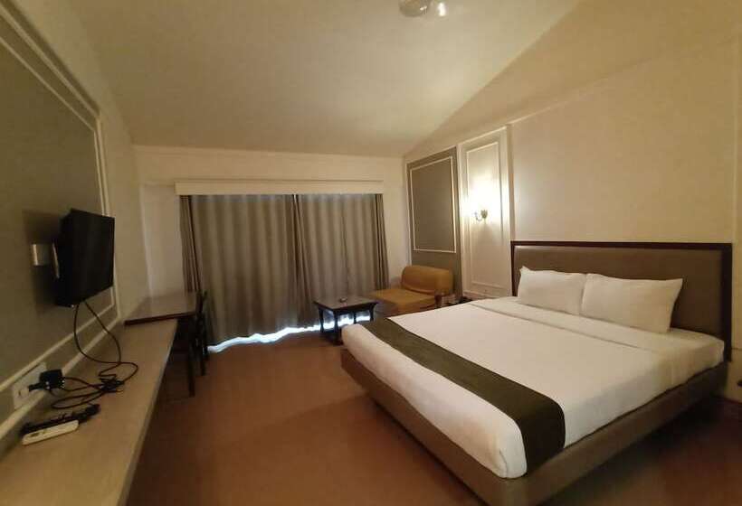 Royal Garden Resort