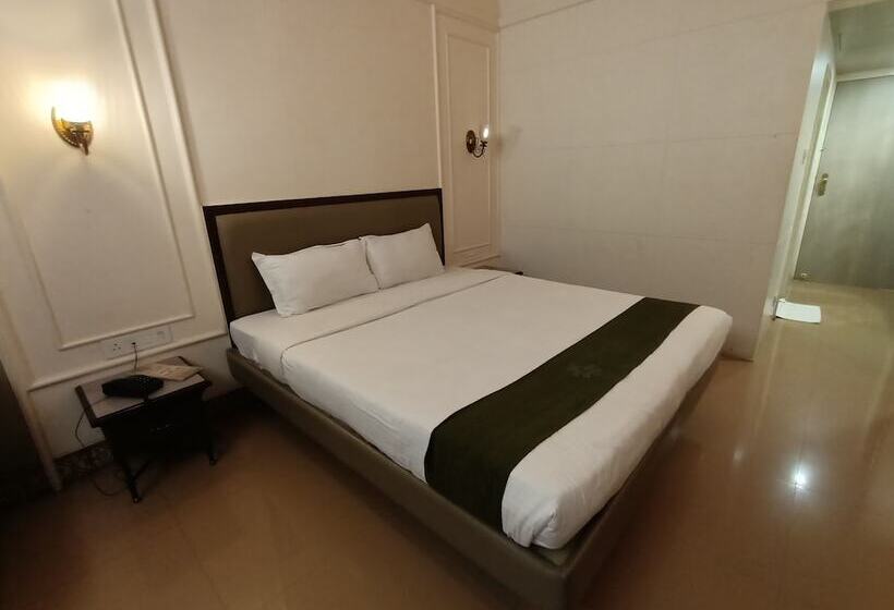 Royal Garden Resort