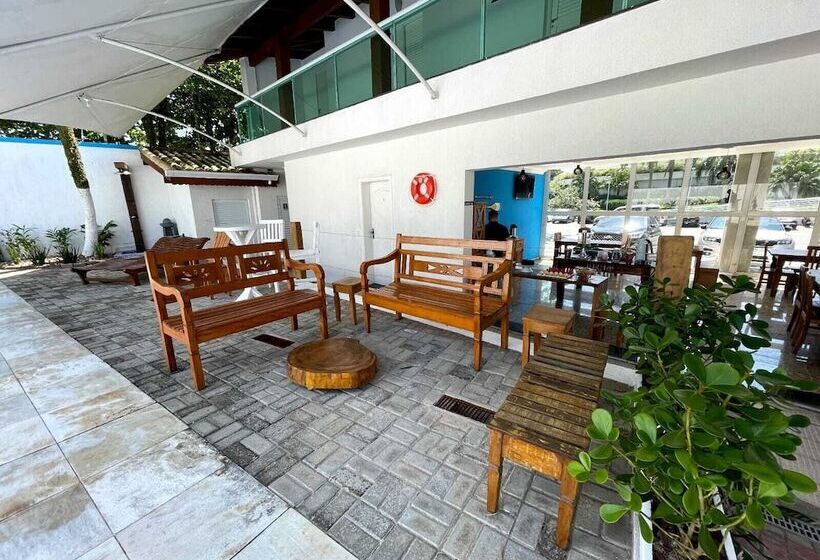 ユースホステル Bene Beach   Pousada Guarujá