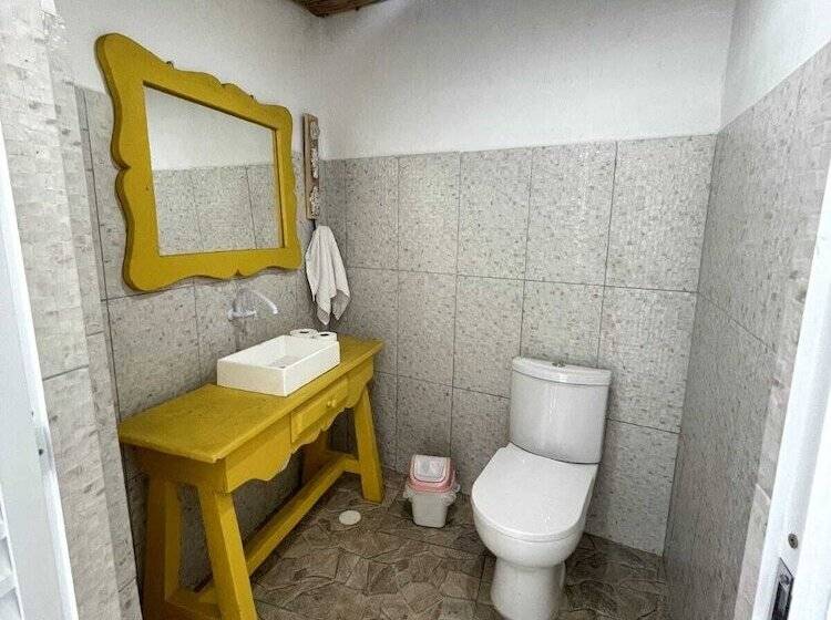 ユースホステル Bene Beach   Pousada Guarujá