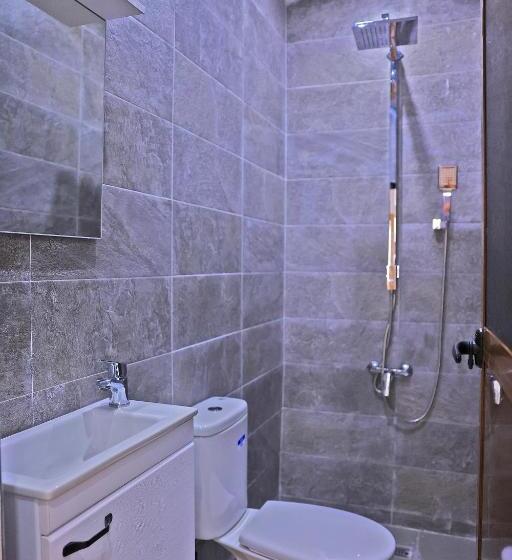 هتل La Casa Blanca