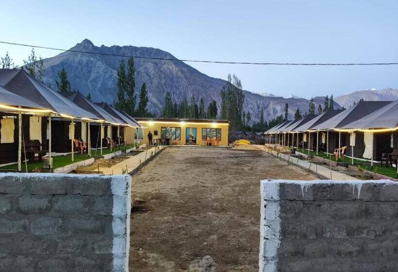 فندق The Grand Ghazi Clover Camp Hunder, Nubra Valley