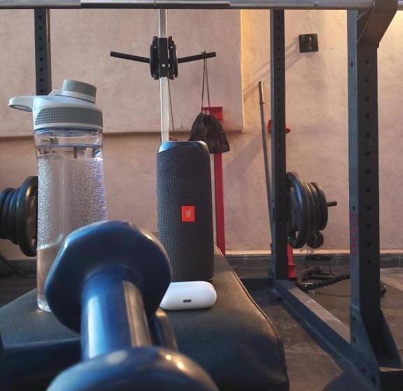 هتل Wonders Atlas