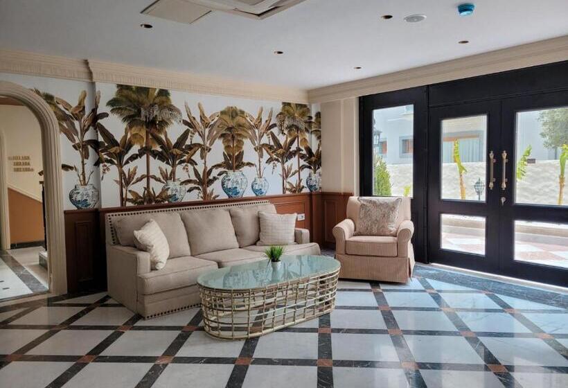 Mono Life Hotel çeşme