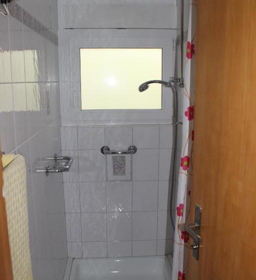 הוסטל Holidays Groupes Anzère