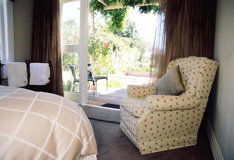 تختخواب و صبحانه Anglesea Inn