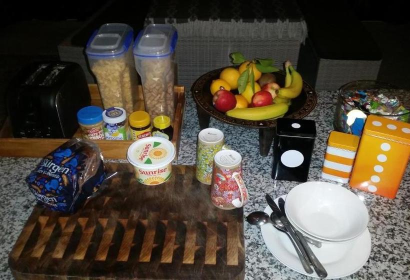 تختخواب و صبحانه Berni S Boutique Bnb