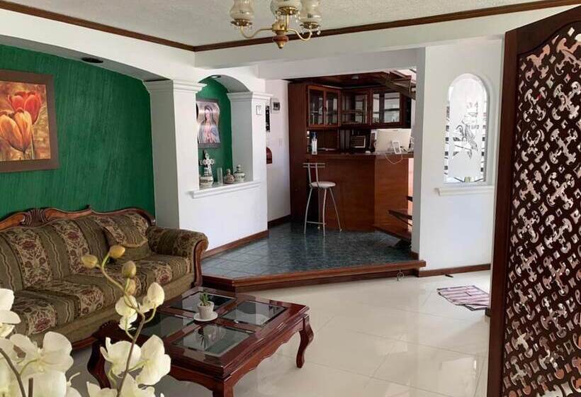 مبيت وإفطار La Aurora Hotel Like Home