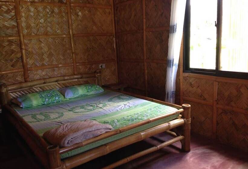 Calayo Beach Resort