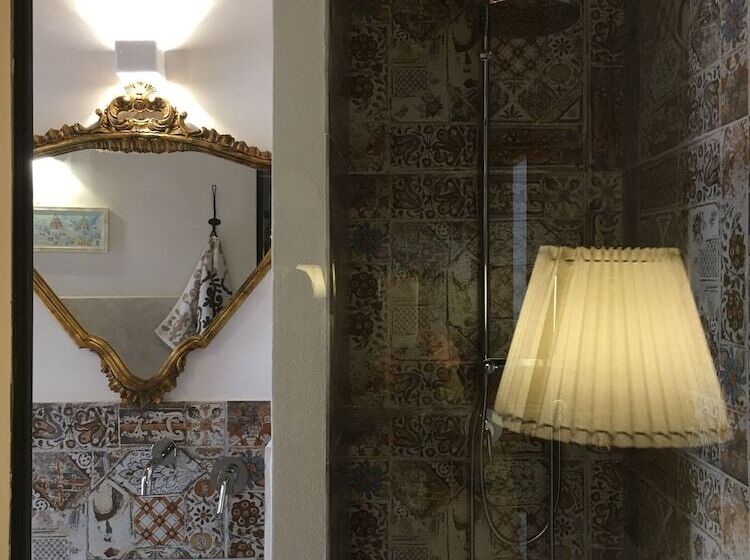 تختخواب و صبحانه Locanda Sette Fate Spa E Solarium