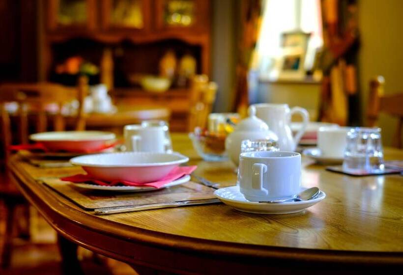 Fallons Bed And Breakfast