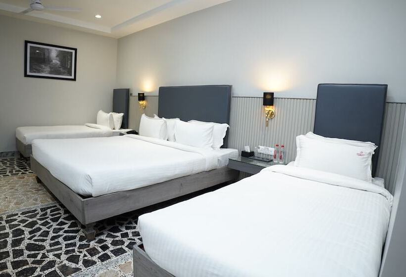 בית מלון כפרי Express11