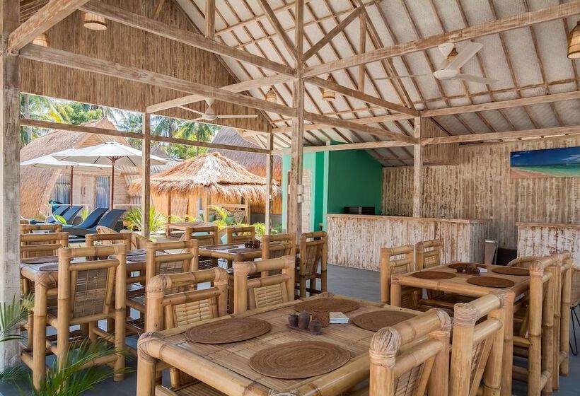 هتل Gili Meno Escape   Adults Only