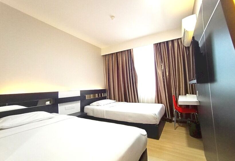 هتل Hi Inn