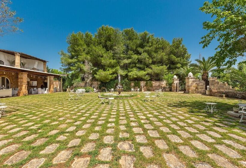 Отель 3376 Masseria Cucuruzza   Superior Dora
