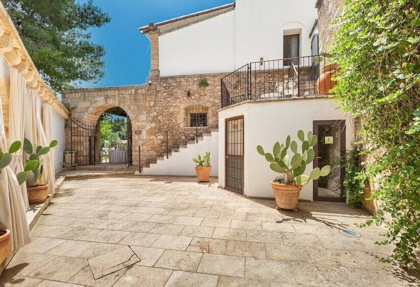 Отель 3376 Masseria Cucuruzza   Superior Dora