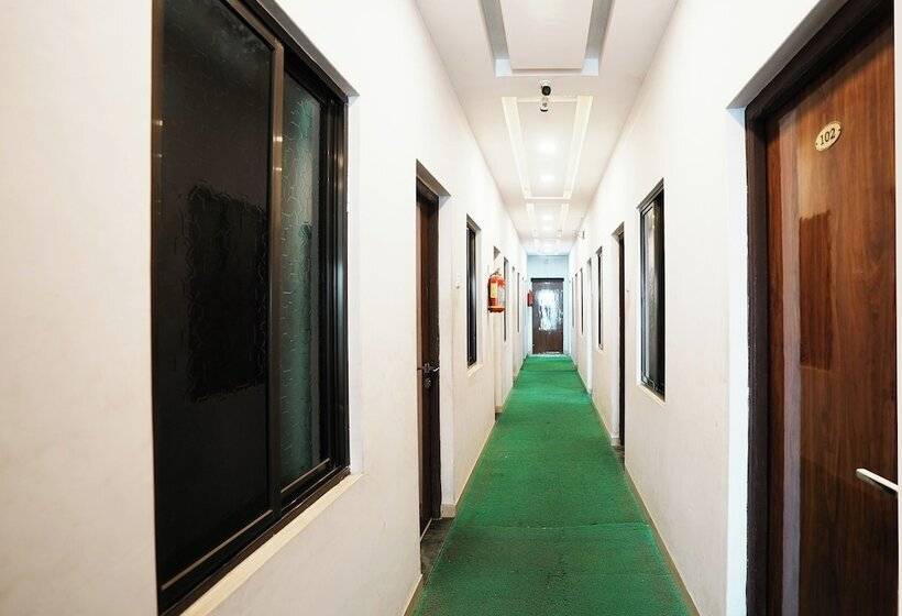 酒店 Metro Palace Nalasopara East Mumbai