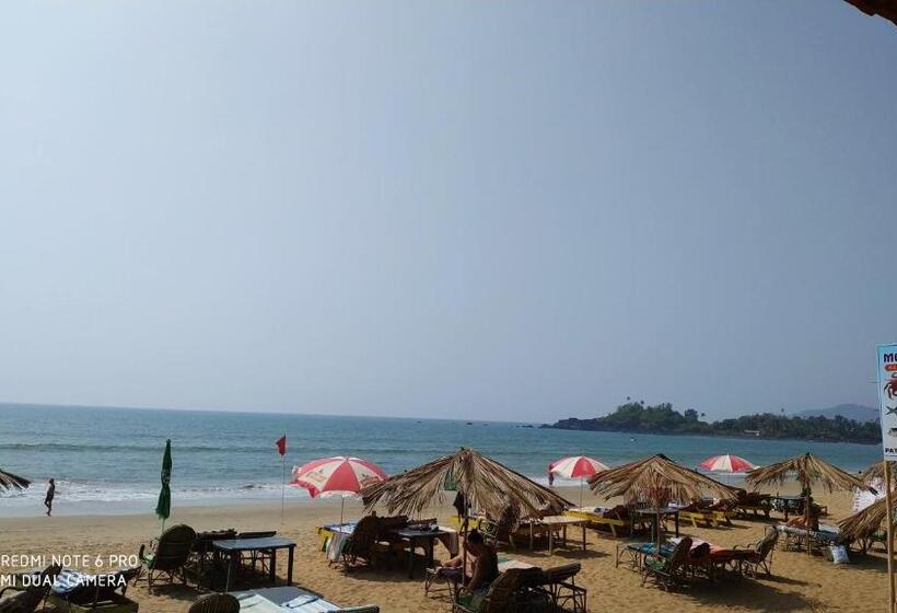 호텔 Mountain Palm Patnem Beach