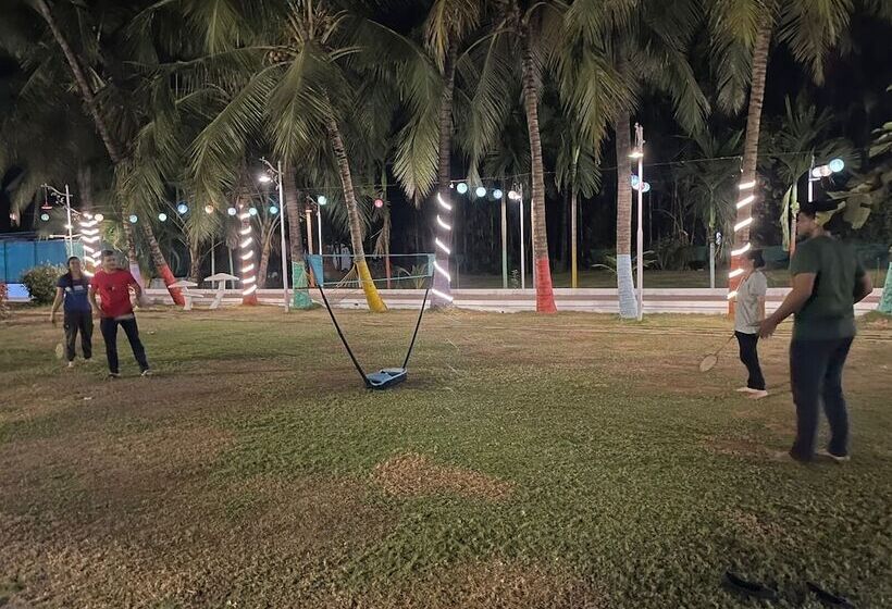 فندق Raj Resort