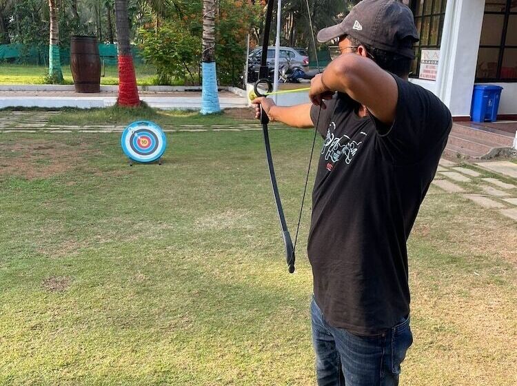 فندق Raj Resort