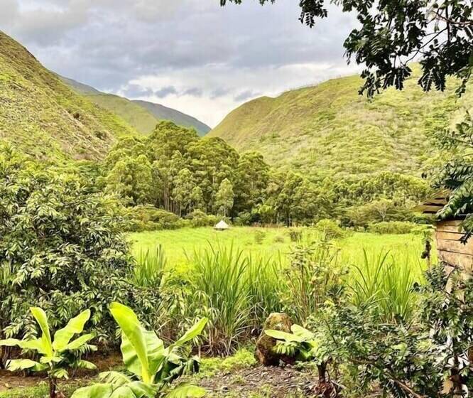 هتل روستایی Eco Finca Hostal Santorum