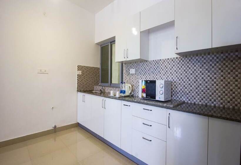 호텔 Span Suites And Villas
