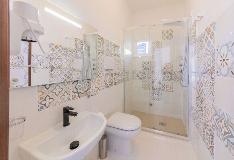 پانسیون Holiday Eolie Village