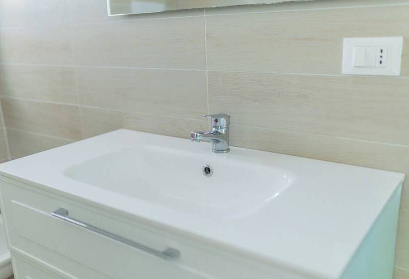 پانسیون Holiday Eolie Village