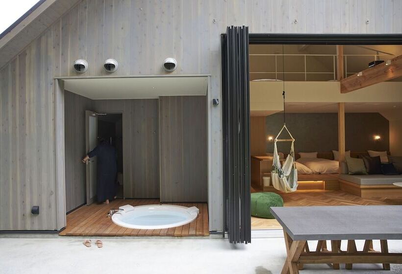 استراحتگاه Lazy Inn