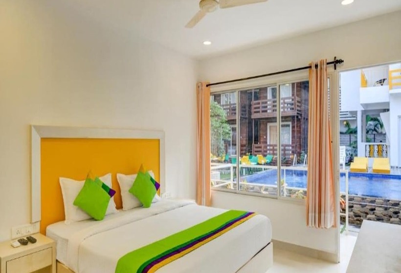 Beach Walk Resort   Goa