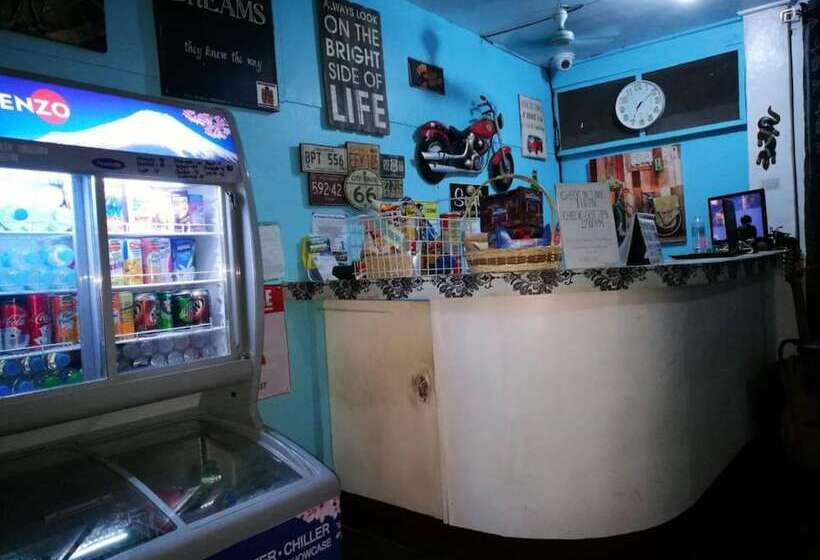 8th Street Guesthouse Sto Nino Cebu   Hostel