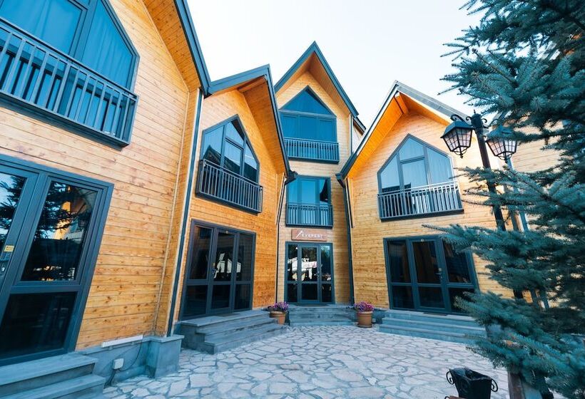 Everest Rest House
