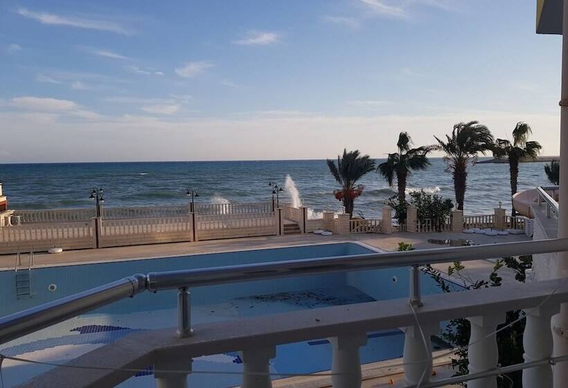فندق Anemurion