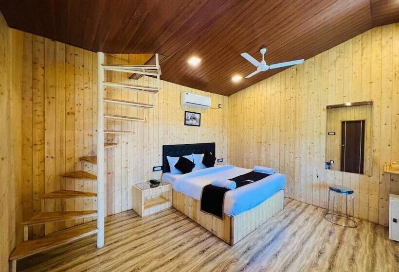 فندق Arya Resort & Spa