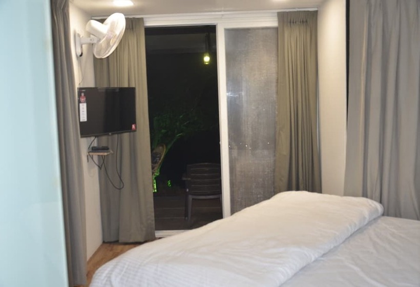 فندق Avanti Kalagram