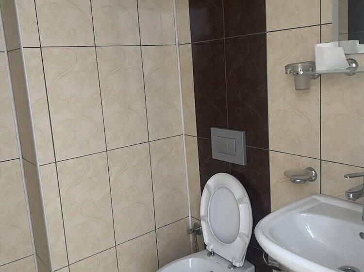 Otel Can