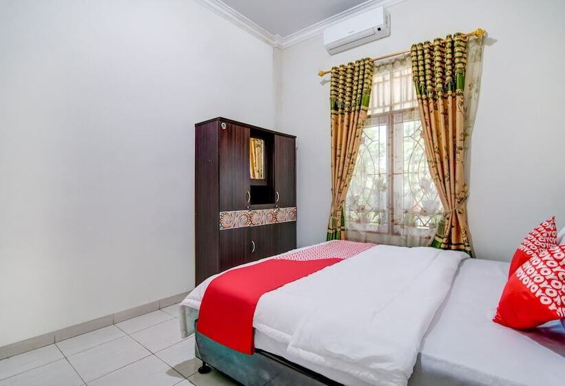 هتل Kost Syari'ah Panam By Oyo