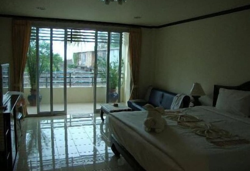 هتل Lucky Mother Bungalow 2 Chaweng Beach