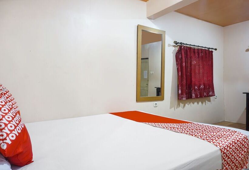 Hotel Makassar Cottage By Oyo