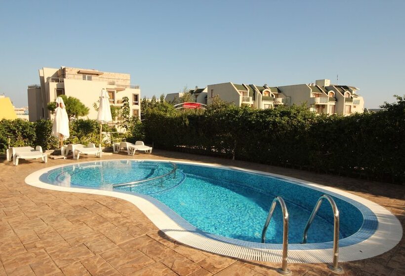 هتل Menada Belle View Apartments