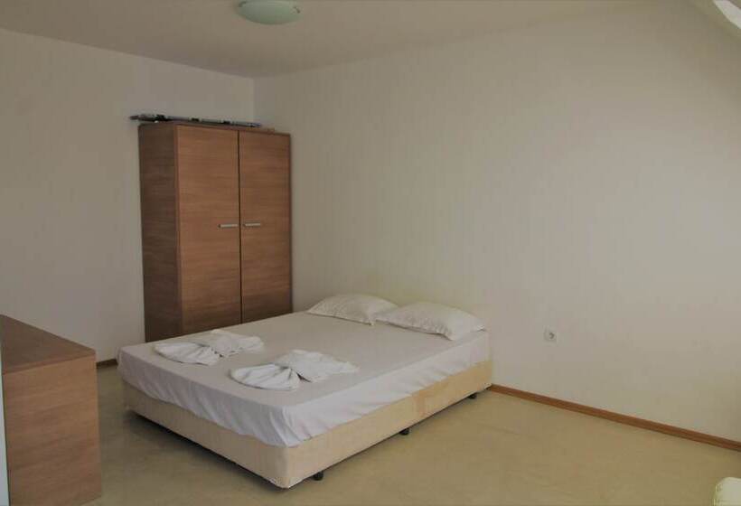 هتل Menada Belle View Apartments