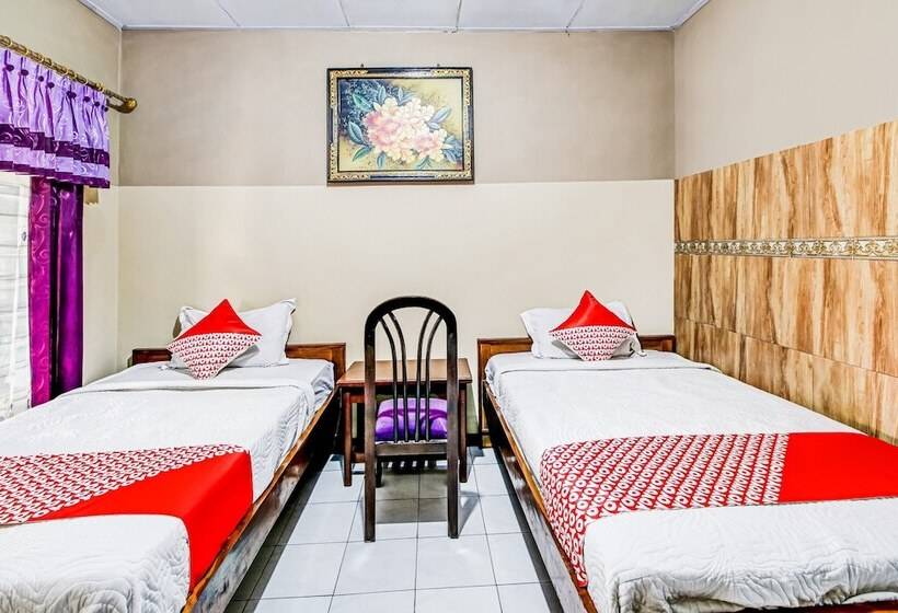 هتل Oyo 91053 Desa Wisata Gilimanuk