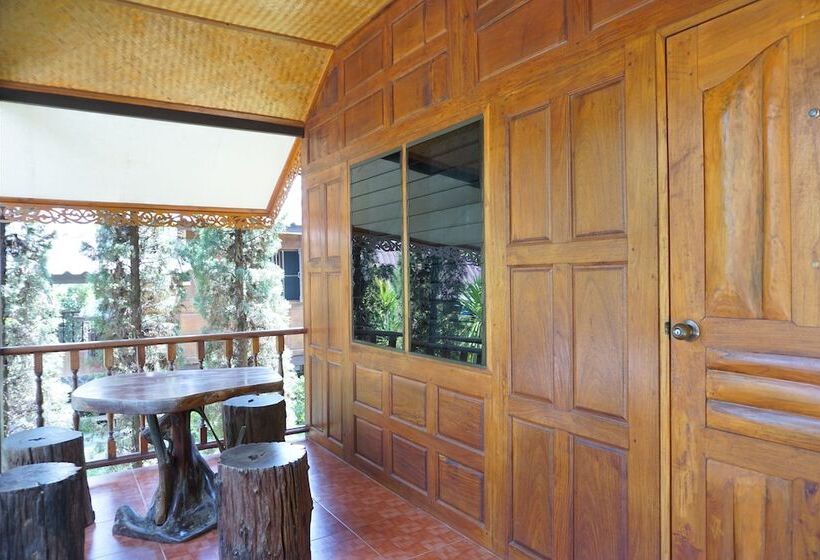 هتل Phuruarounmai Resort