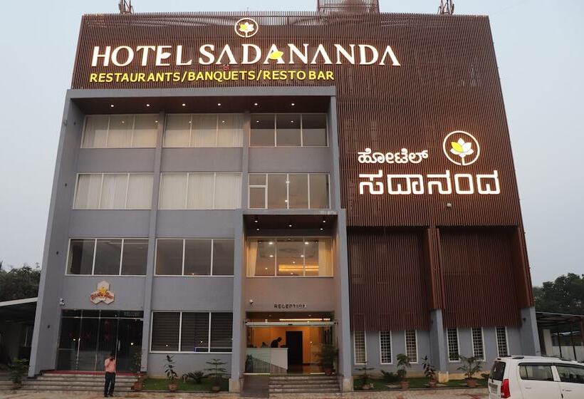 ホテル Sadanand's Highway Inn