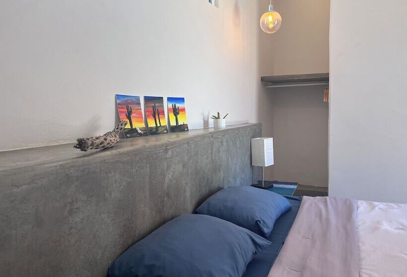 La Ventana Hostel