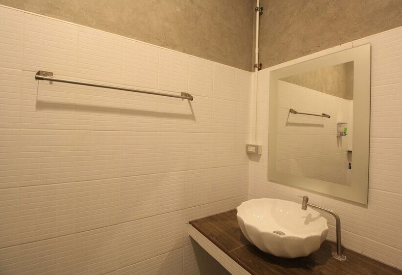 بنسيون Krabi Loft House